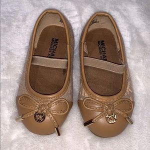 Michael Kors Flats.